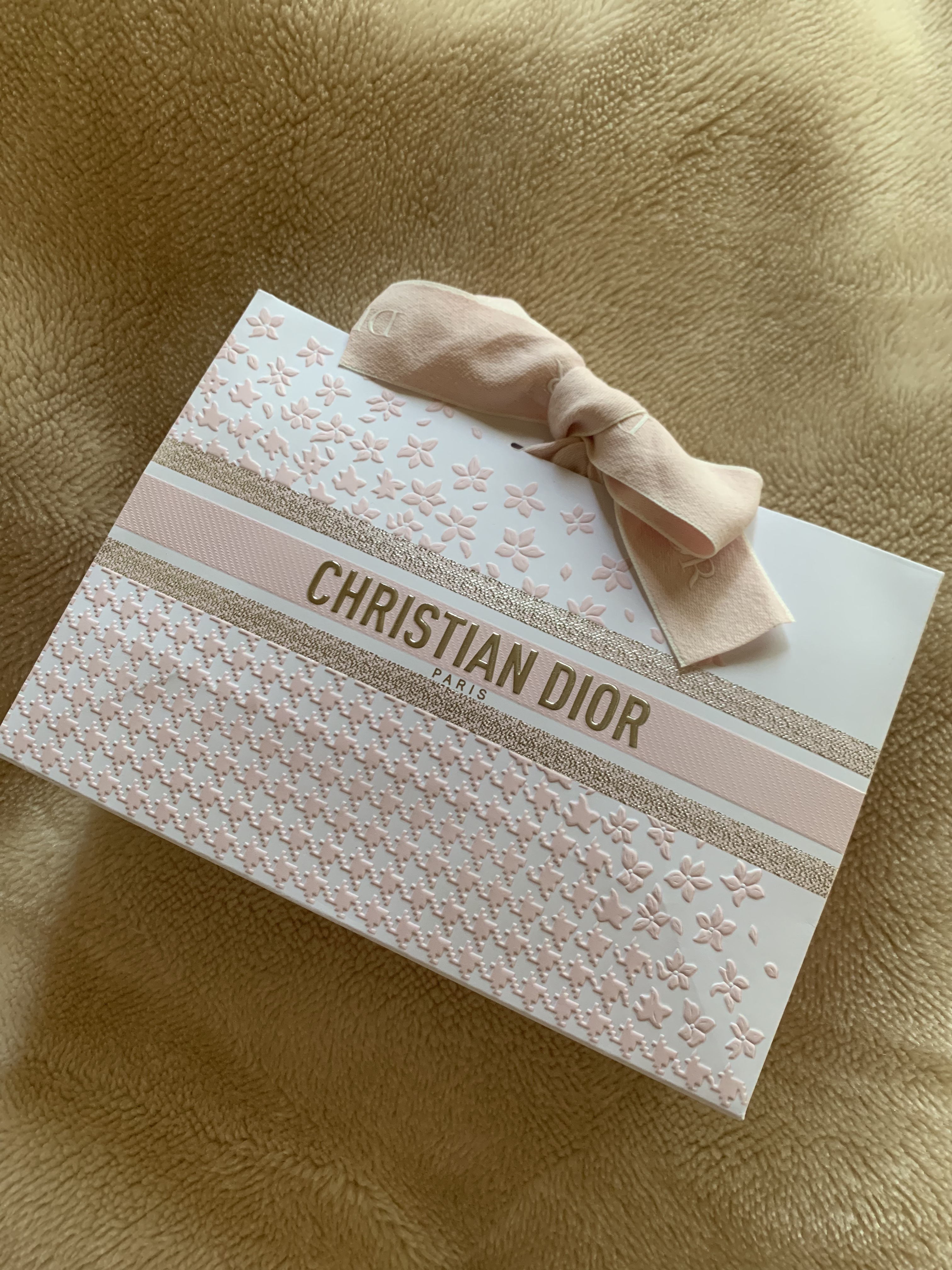 ディオール アディクト リップ マキシマイザー/Dior/リップグロスを使ったクチコミ（2枚目）