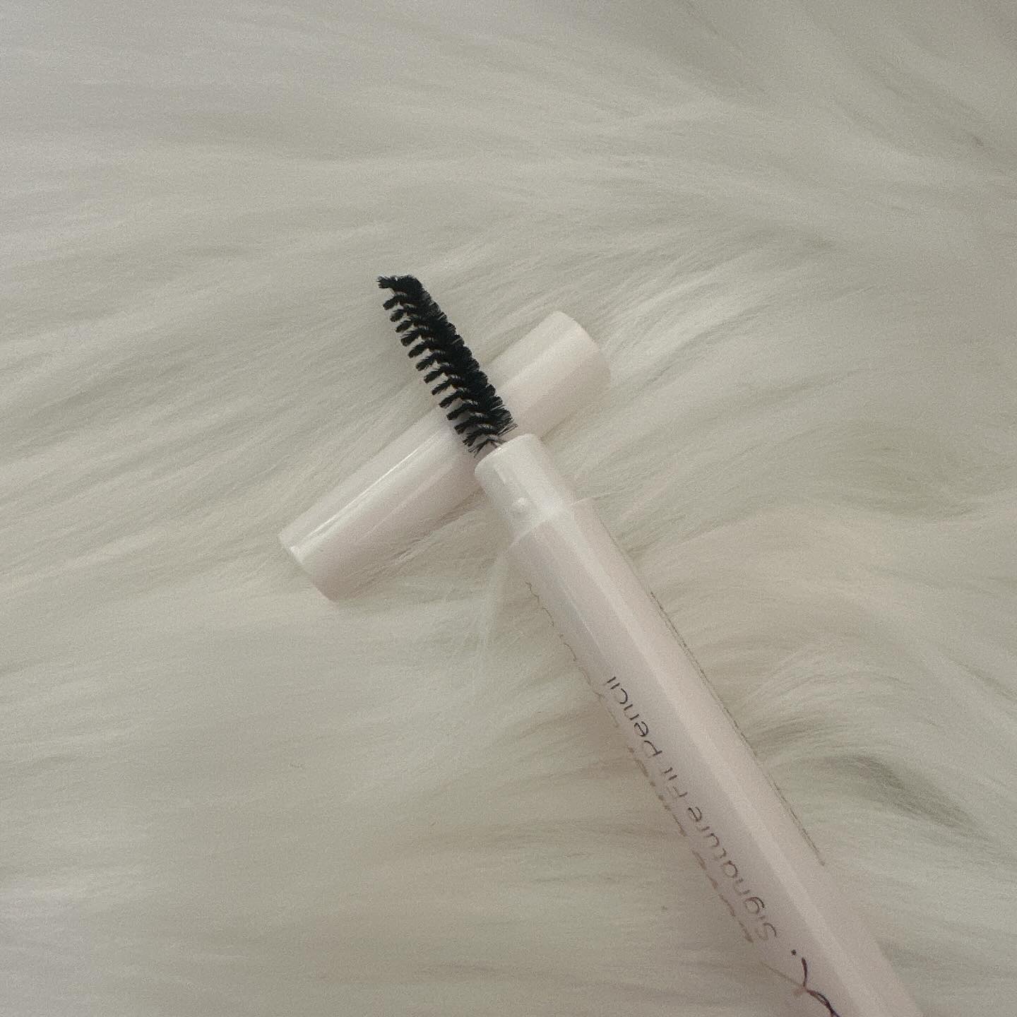 ラブ・ライナー　シグネチャーフィットペンシル＜アイブロウ＞/ラブ・ライナー/アイブロウペンシルを使ったクチコミ（3枚目）