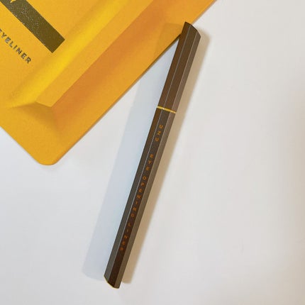 EYE OPENING LINER/UZU BY FLOWFUSHI/リキッドアイライナーを使ったクチコミ(1枚目)