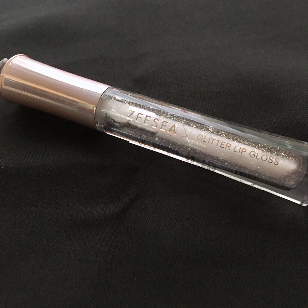 アンチグラビティネビュラ リップグロス/ZEESEA/リップグロスを使ったクチコミ(1枚目)