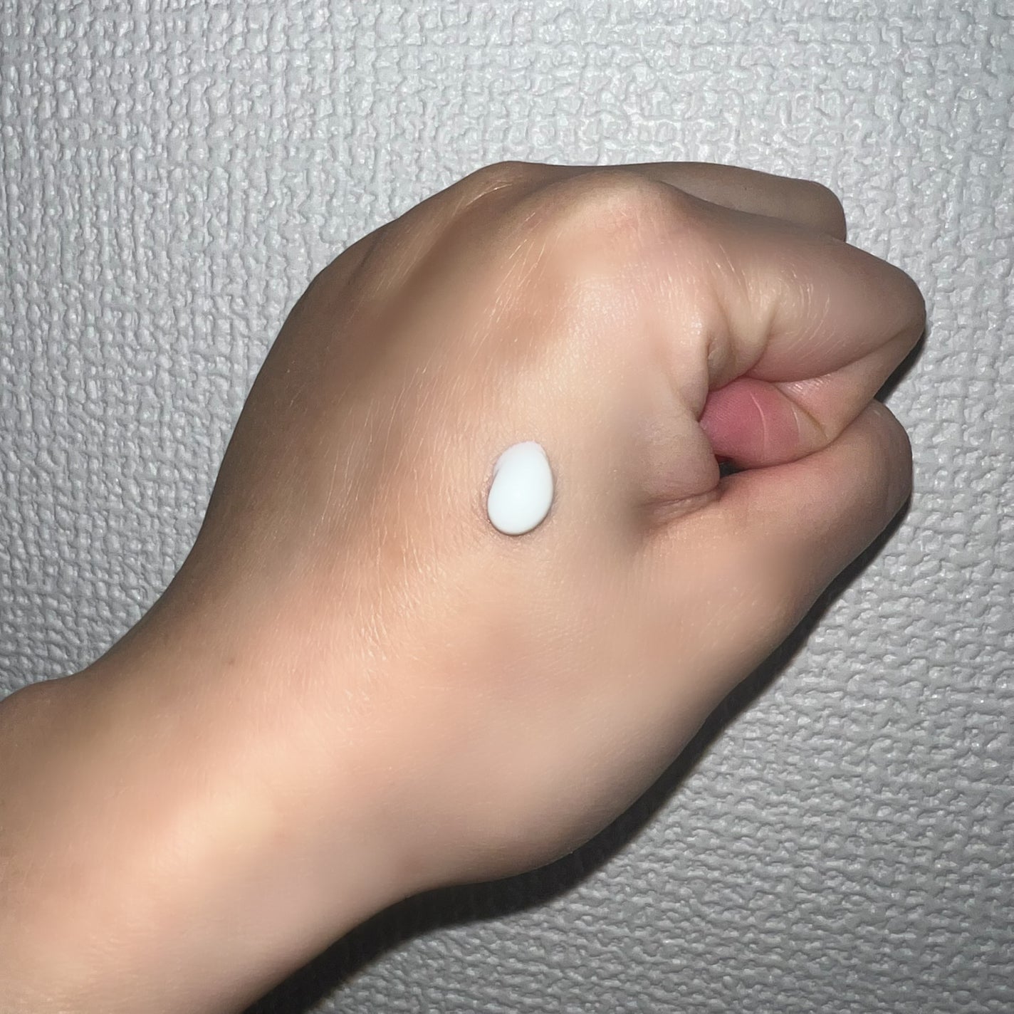 ヒアルーシカ ウォーターフィット サンセラム/SKIN1004/日焼け止めローションを使ったクチコミ(2枚目)