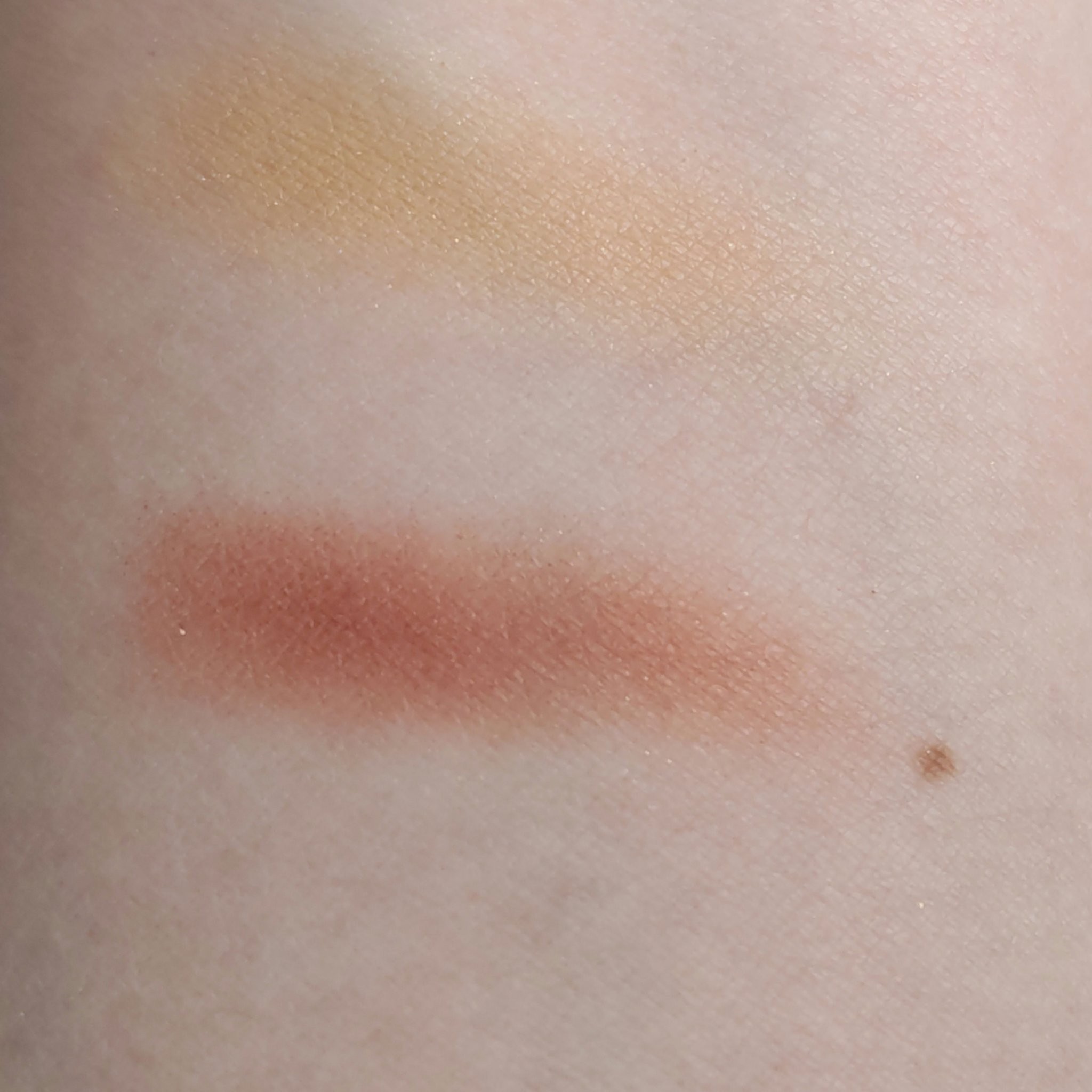 ブライトニングプライマー/ALBLANC/化粧下地を使ったクチコミ（3枚目）