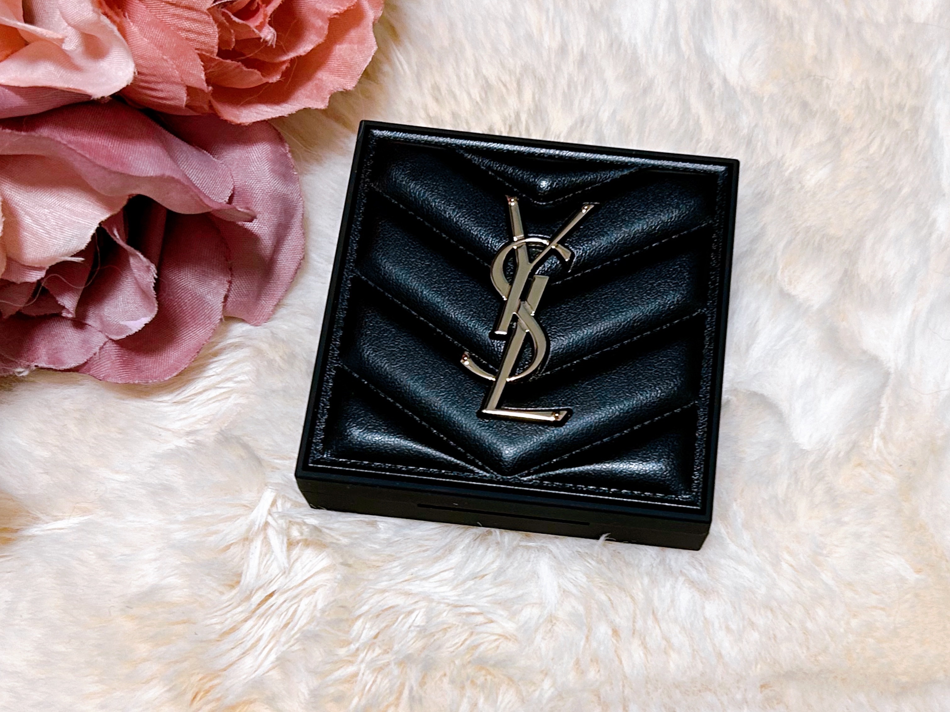 オールアワーズ ハイパープレストパウダー ユニヴァーサル/YVES SAINT LAURENT BEAUTE/プレストパウダーを使ったクチコミ（1枚目）