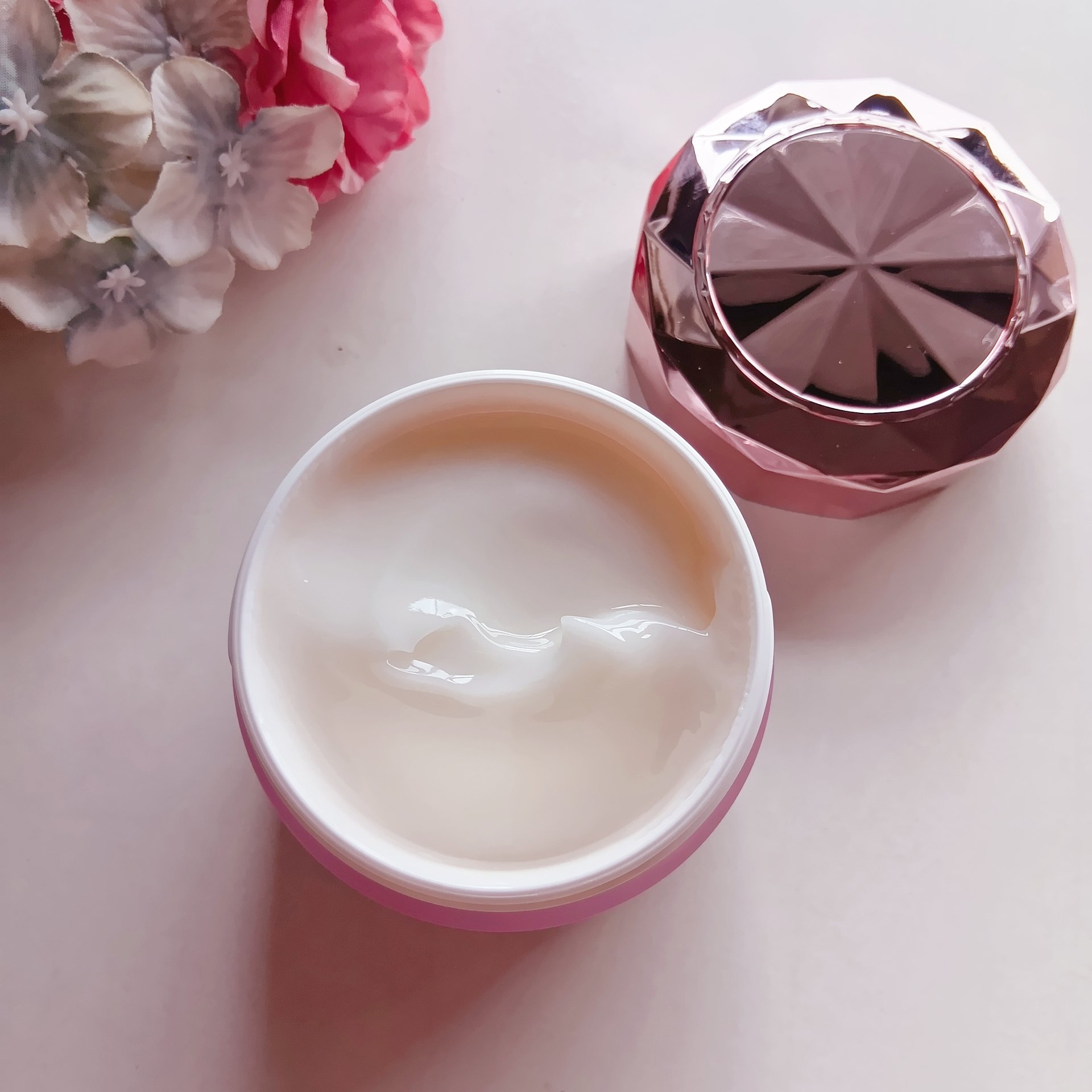 グレイス ワン リンクルケア ホワイト モイストリペア ジェルクリーム ＥＸ/グレイスワン/オールインワン化粧品を使ったクチコミ（3枚目）