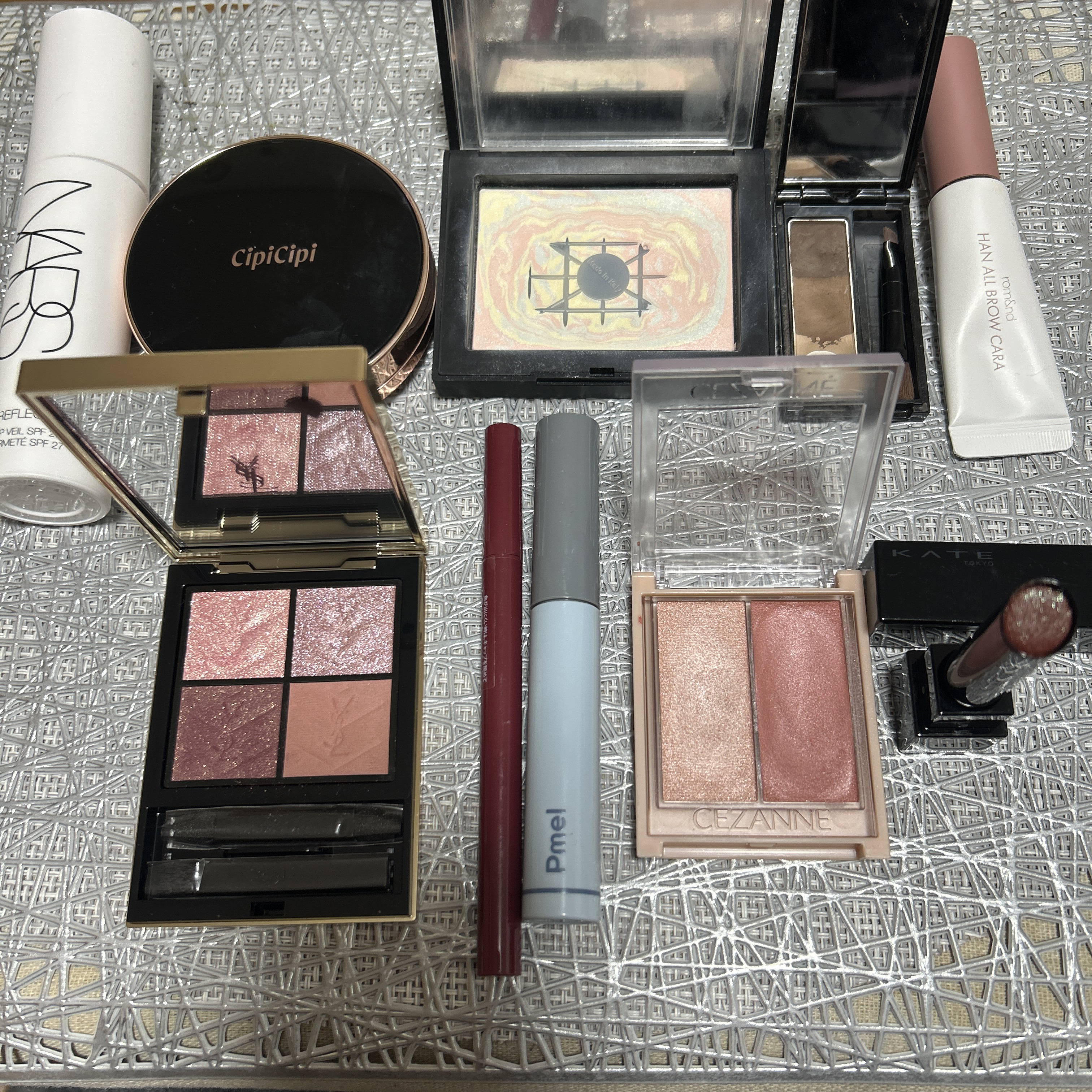 フェイスグロウカラー/CEZANNE/クリームハイライトを使ったクチコミ（2枚目）