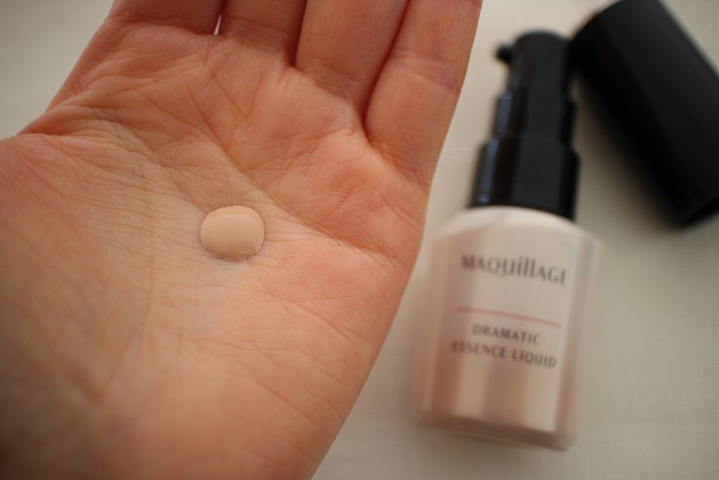 ドラマティックエッセンスリキッド/マキアージュ/リキッドファンデーションを使ったクチコミ（3枚目）