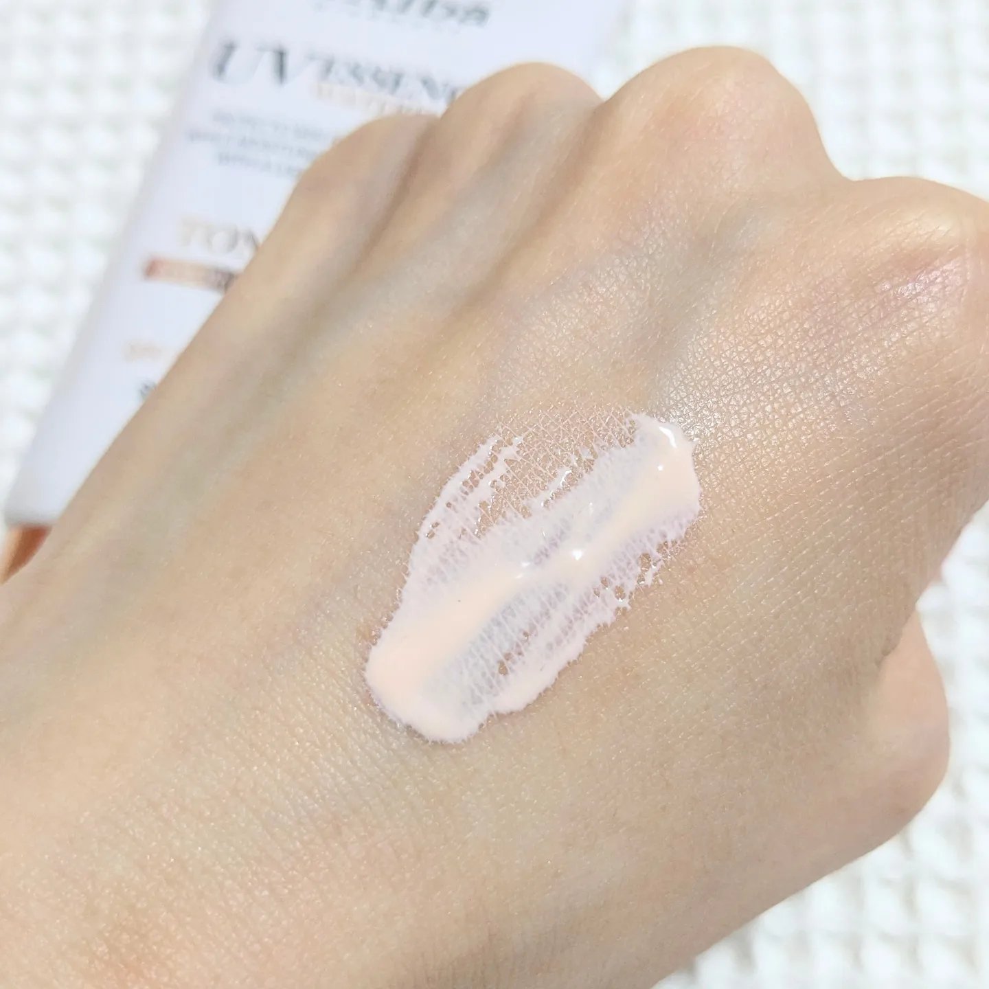 ウォータフルトーンアップサンクリーム/ダルバ/日焼け止めクリームを使ったクチコミ（3枚目）