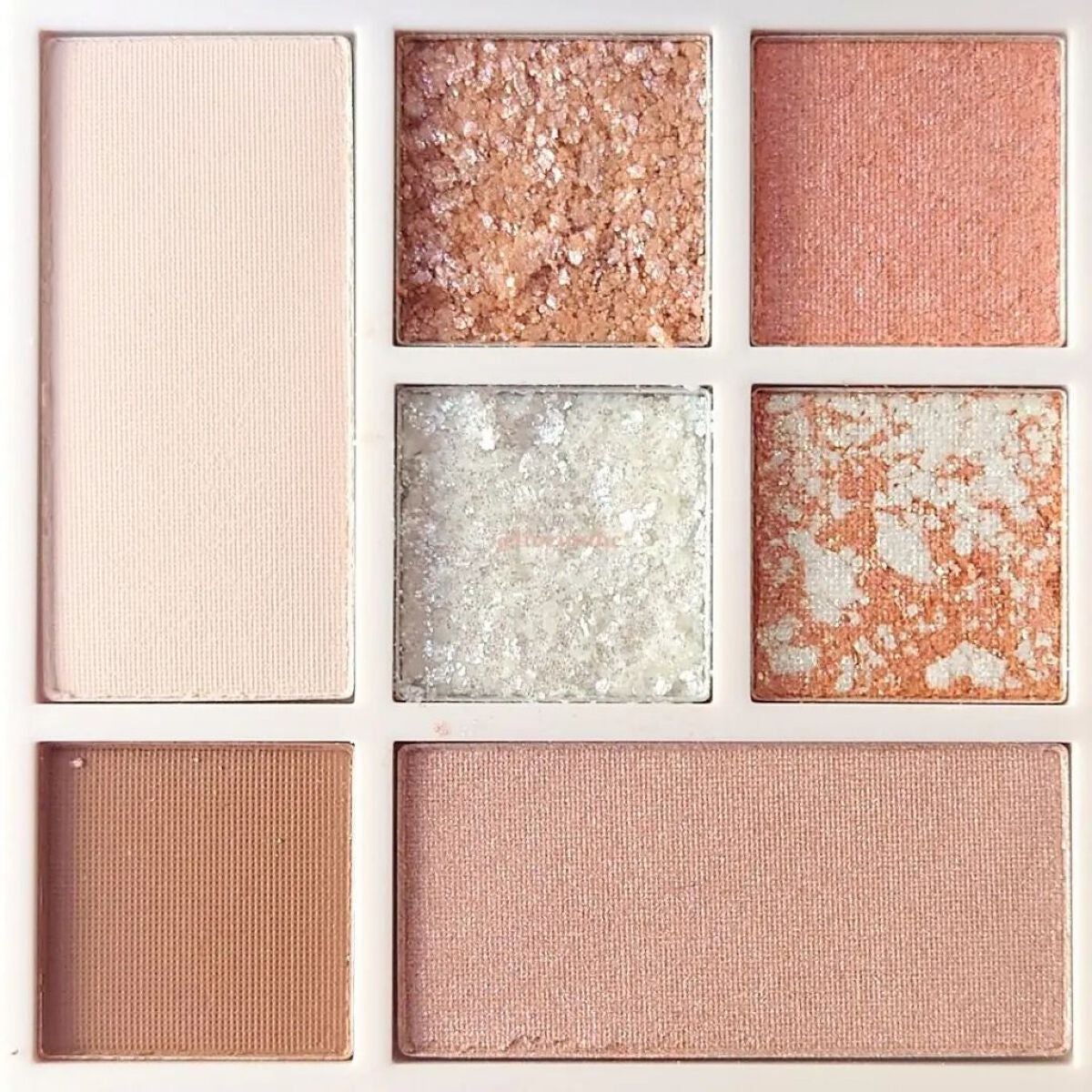 ラブ・ライナー アイカラーパレット ロマンティックブルームコレクション<アイシャドウ>/ラブ・ライナー/アイシャドウパレットを使ったクチコミ(4枚目)