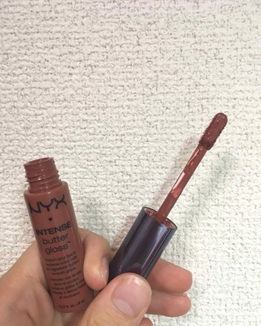 バターグロス/NYX Professional Makeup/リップグロスを使ったクチコミ（2枚目）