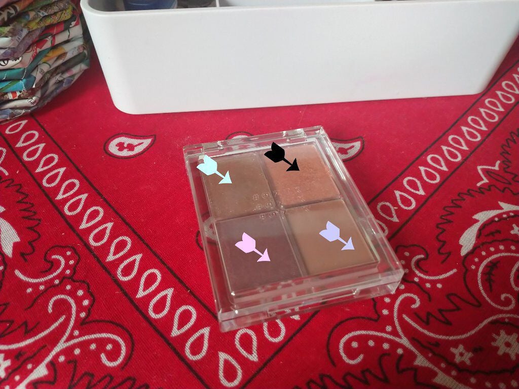 4色アイシャドウパレット/aZTK/アイシャドウパレットを使ったクチコミ(1枚目)