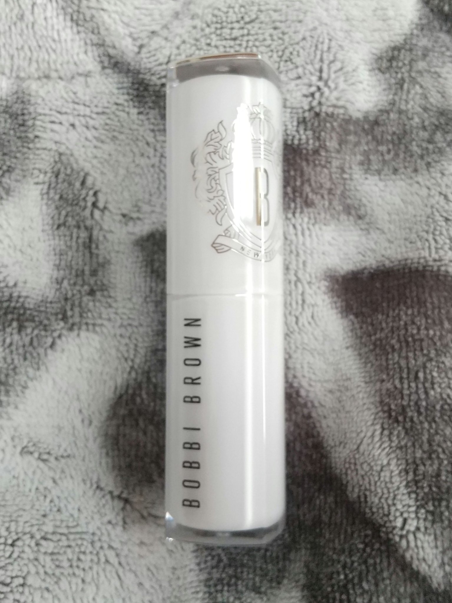 エクストラ カラー シャイン/BOBBI BROWN/口紅を使ったクチコミ（3枚目）