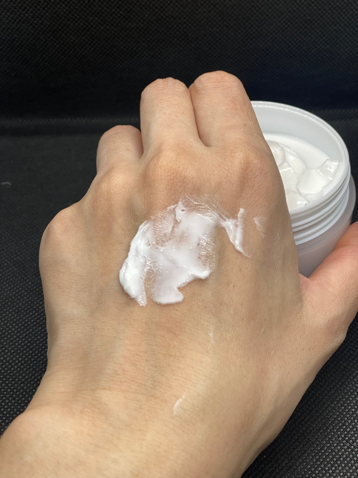 モイストリッチマスククリーム /世田谷コスメ/化粧下地を使ったクチコミ(3枚目)