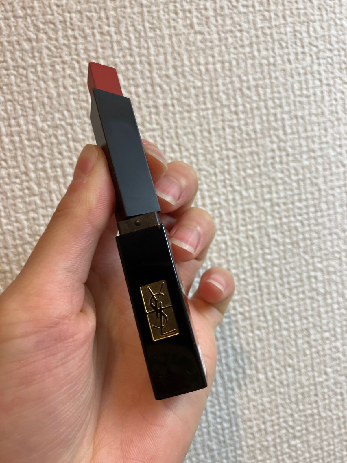 ルージュ ピュールクチュール ザ スリム ベルベットラディカル No.305 オレンジ サージ/YVES SAINT LAURENT BEAUTE/口紅を使ったクチコミ（1枚目）