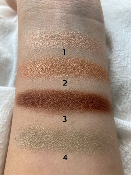 リアルクローズシャドウ/excel/アイシャドウパレットを使ったクチコミ(3枚目)