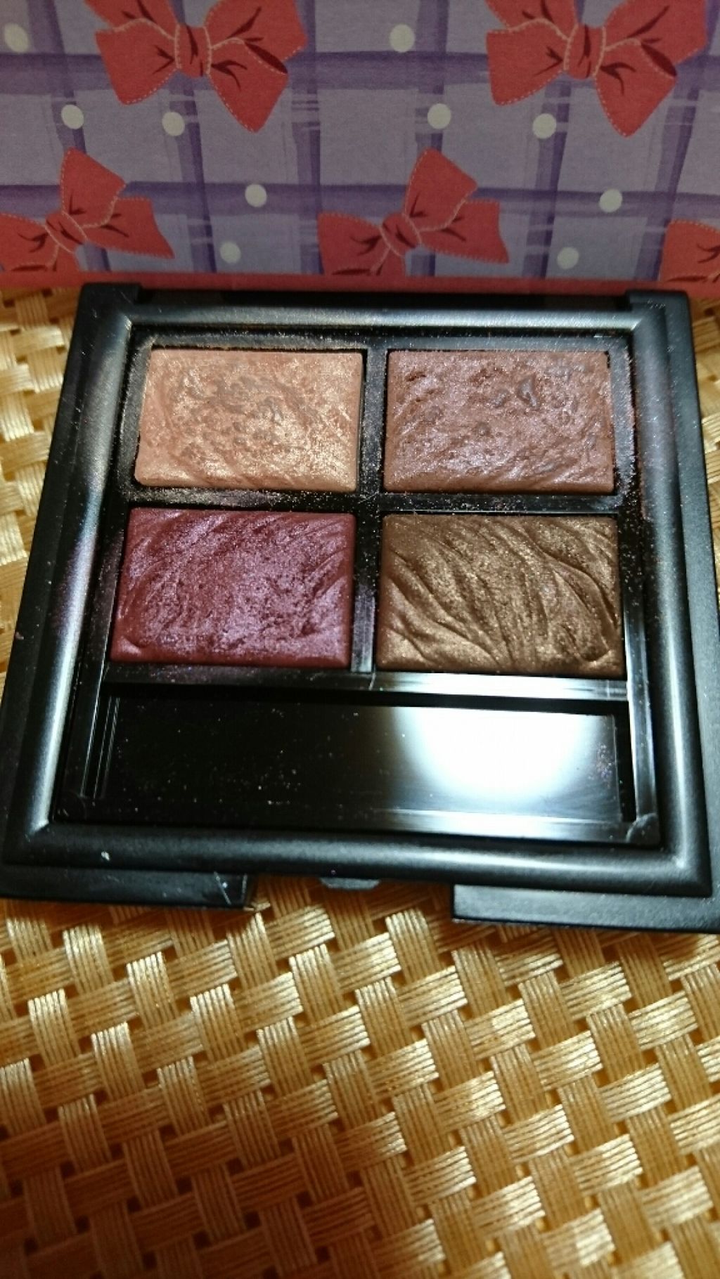 フラロッソ インテンソ アイシャドウ PK01/アスタリフト/アイシャドウパレットを使ったクチコミ（2枚目）