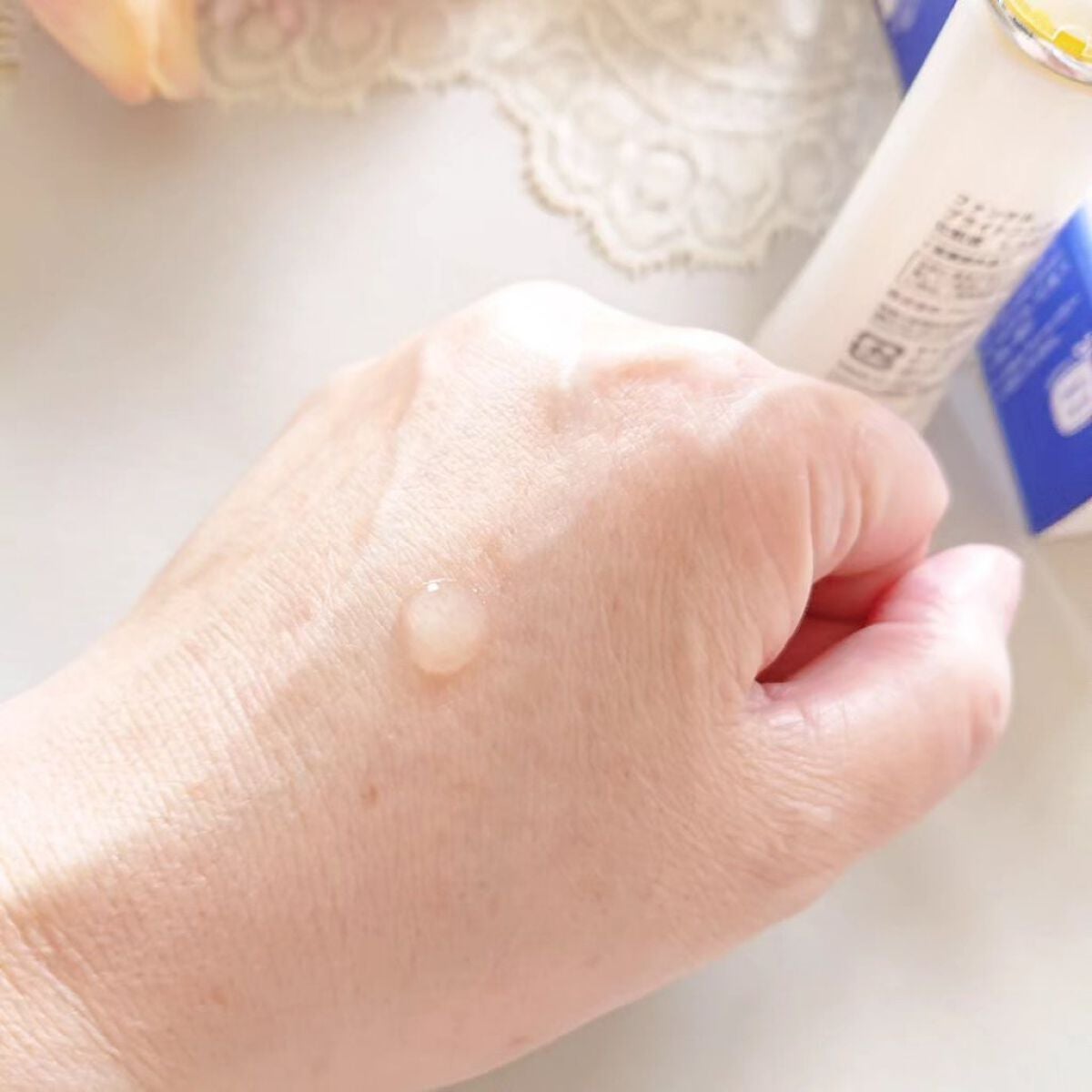 ブライトニング 化粧液 II しっとり<医薬部外品>/ファンケル/化粧水を使ったクチコミ(4枚目)