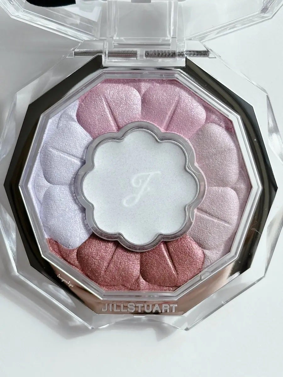 ジルスチュアート ブルームクチュール アイズ/JILL STUART/アイシャドウパレットを使ったクチコミ(2枚目)