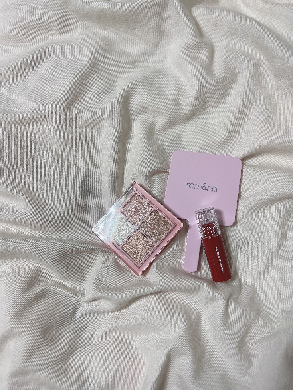 グリッターブロッサムエディション/rom&nd/メイクアップキットを使ったクチコミ(2枚目)