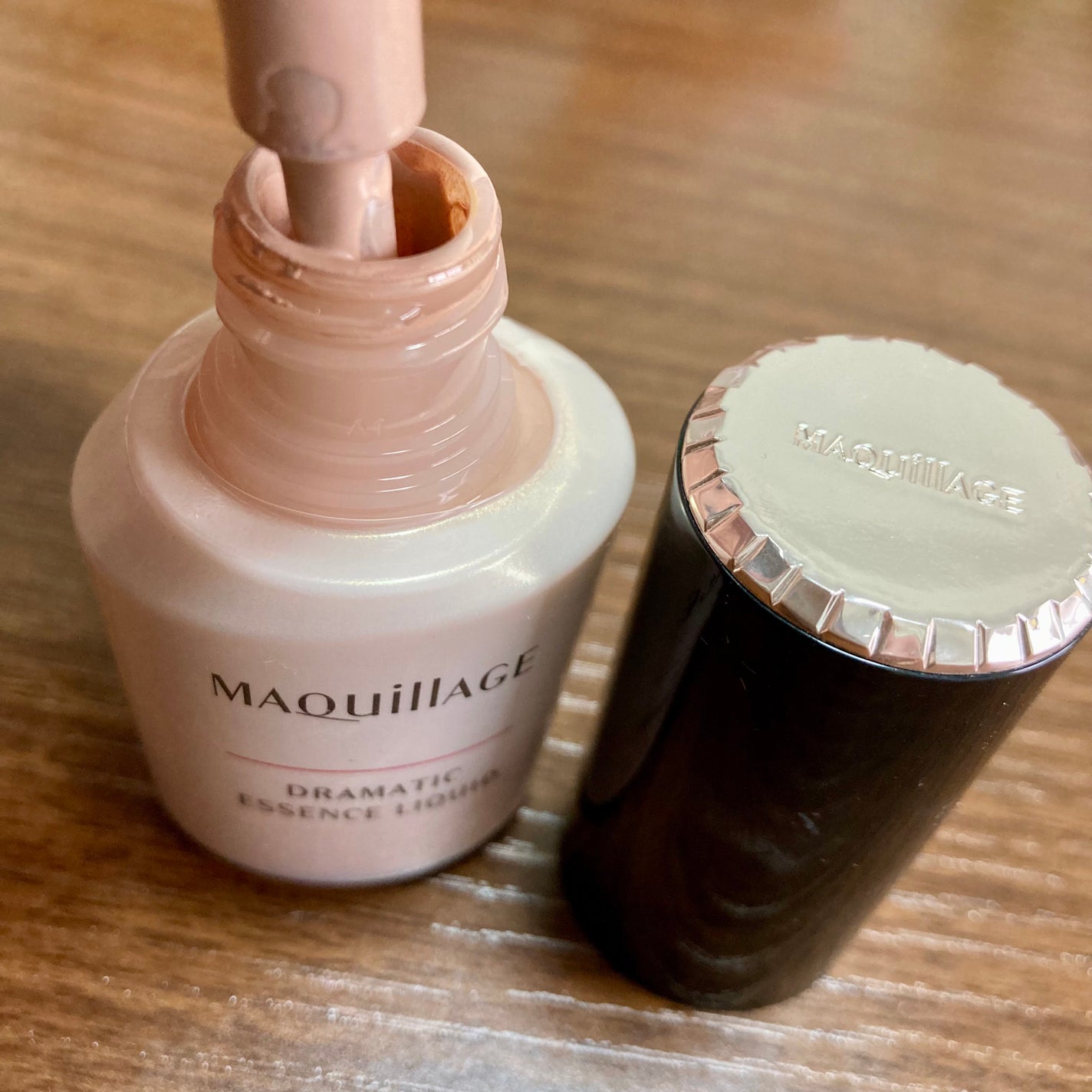 ドラマティックエッセンスリキッド/マキアージュ/リキッドファンデーションを使ったクチコミ(4枚目)