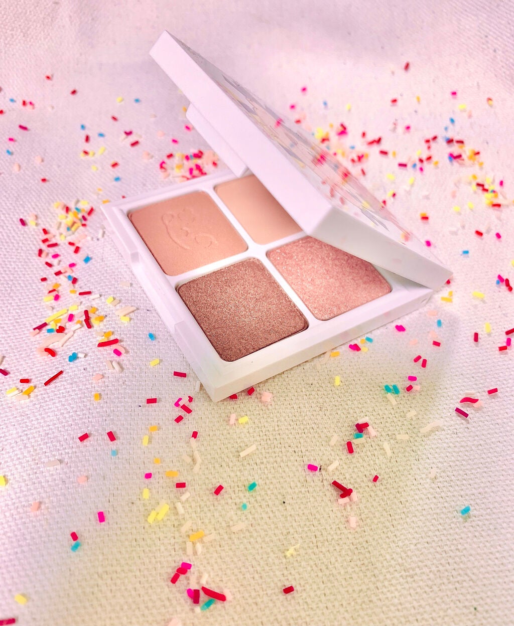 スイートペコエディション アイシャドウパレット/HOLIKA HOLIKA/アイシャドウパレットを使ったクチコミ(2枚目)