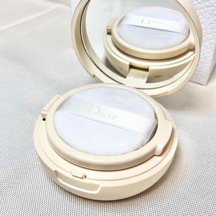 ディオールスキン フォーエヴァー クッション パウダー/Dior/ルースパウダーを使ったクチコミ(4枚目)