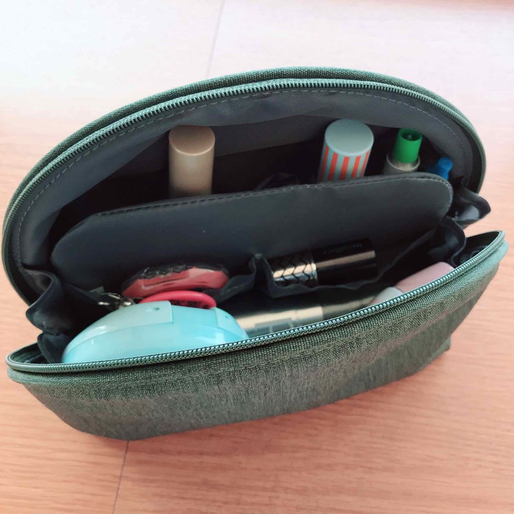 ポリエステルラウンド広口ポーチ 仕切付 無印良品の口コミ 無印良品 ラウンド広口ポーチ カーキ By アリン アトピー肌 代後半 Lips