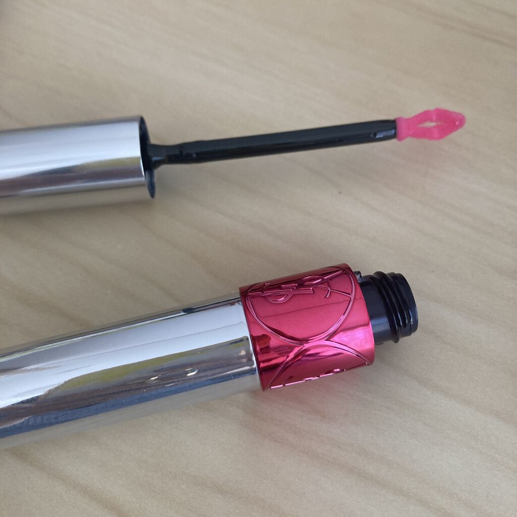 ヴォリュプテ ティントインオイル No.5 チェリーマイシェリー/YVES SAINT LAURENT BEAUTE/リップグロスを使ったクチコミ（2枚目）