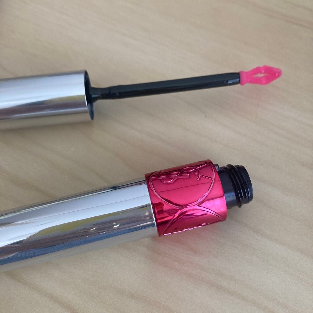 ヴォリュプテ ティントインオイル/YVES SAINT LAURENT BEAUTE/リップグロスを使ったクチコミ(2枚目)