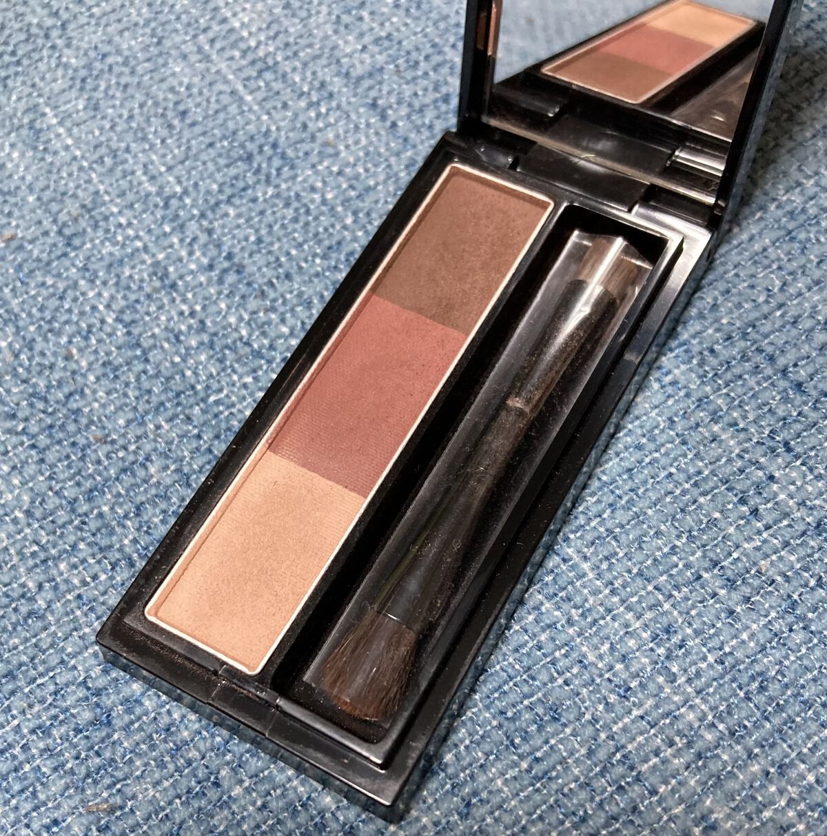 ヴィセ リシェ アイブロウパウダー/Visée/パウダーアイブロウを使ったクチコミ（2枚目）