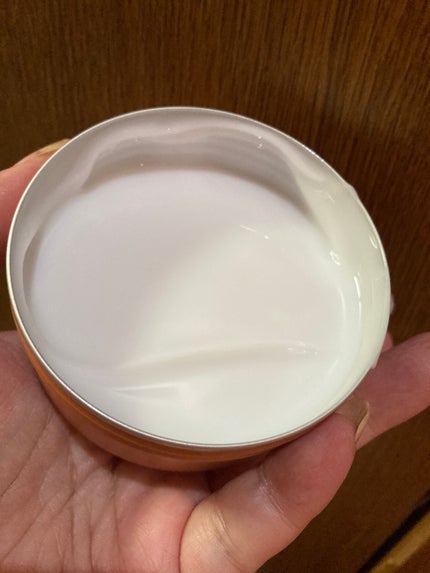 ハンド&ボディ モイストクリーム キンモクセイの香り/AHALO BUTTER/ハンドクリームを使ったクチコミ(4枚目)