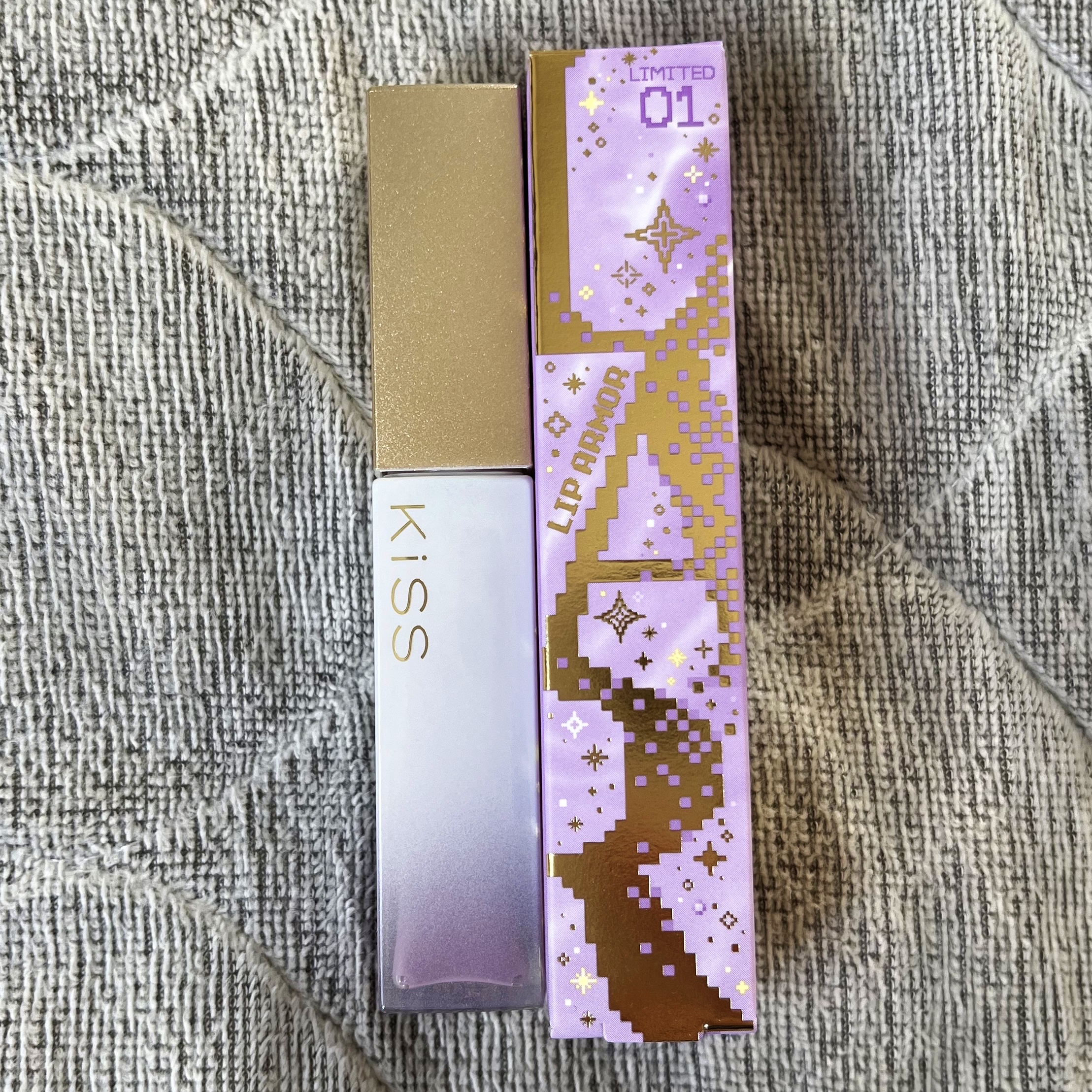 キス　金のリップアーマー 01 伝説のスミレムーン/KiSS/口紅を使ったクチコミ（2枚目）