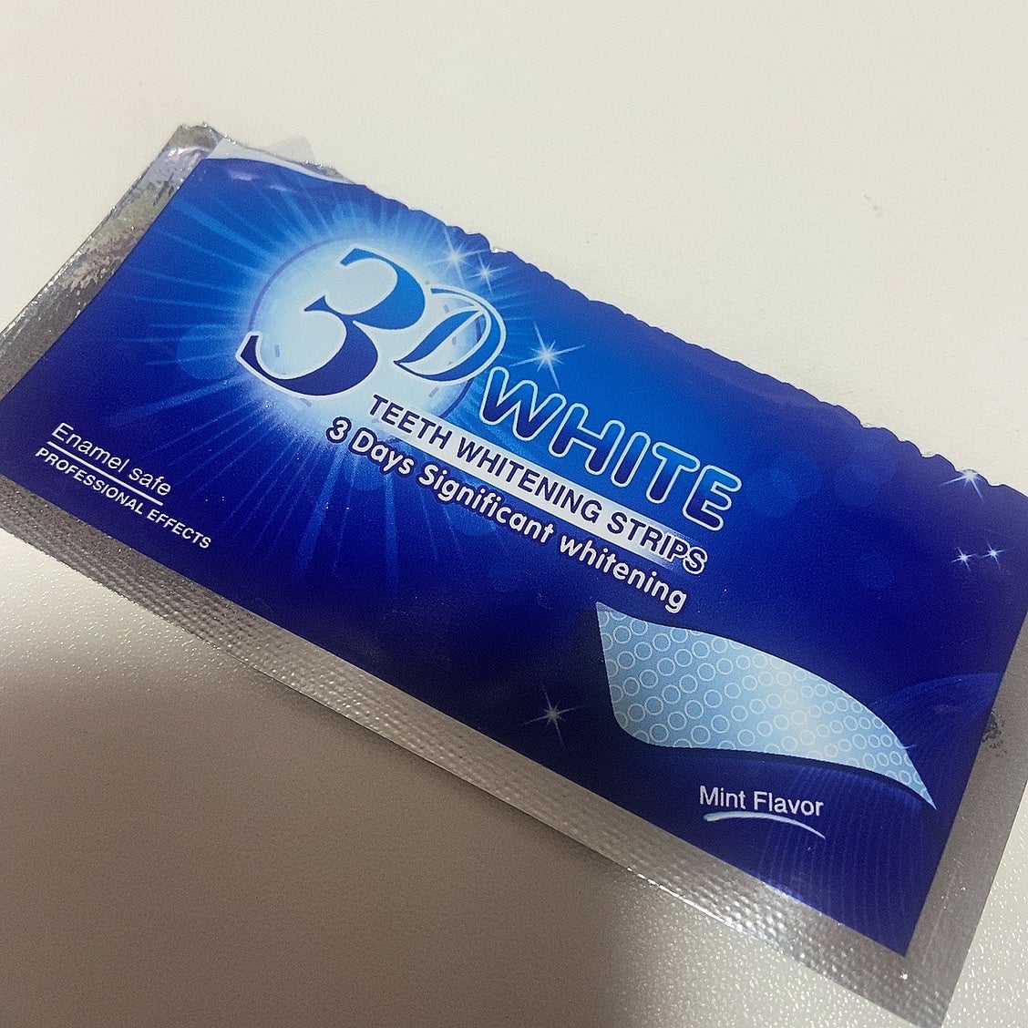 ハル on LIPS 「2回目!30分ライトも併用して使用しました!下の歯に貼ったテー..」(1枚目)