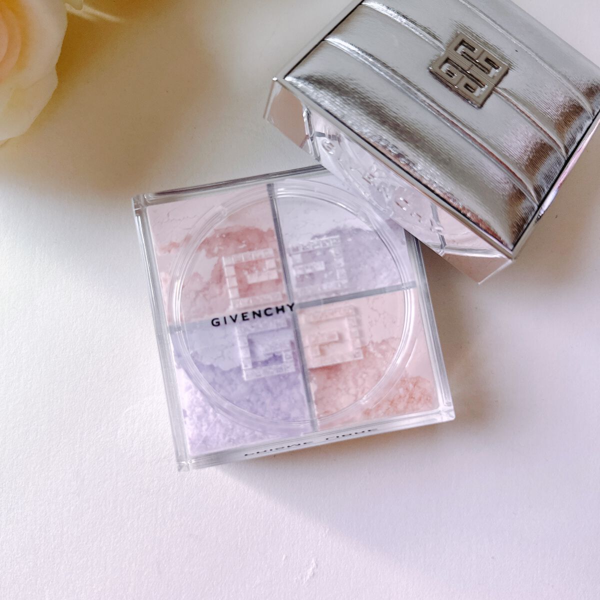 プリズム・リーブル プリズム・リーブル（ホリデー コレクション 2022）/GIVENCHY/ルースパウダーを使ったクチコミ（2枚目）