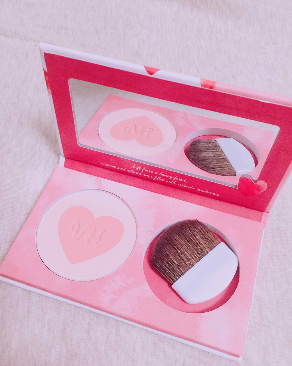 ワンダーハニー ハートフルなピュアチーク/VECUA Honey/パウダーチークを使ったクチコミ(2枚目)