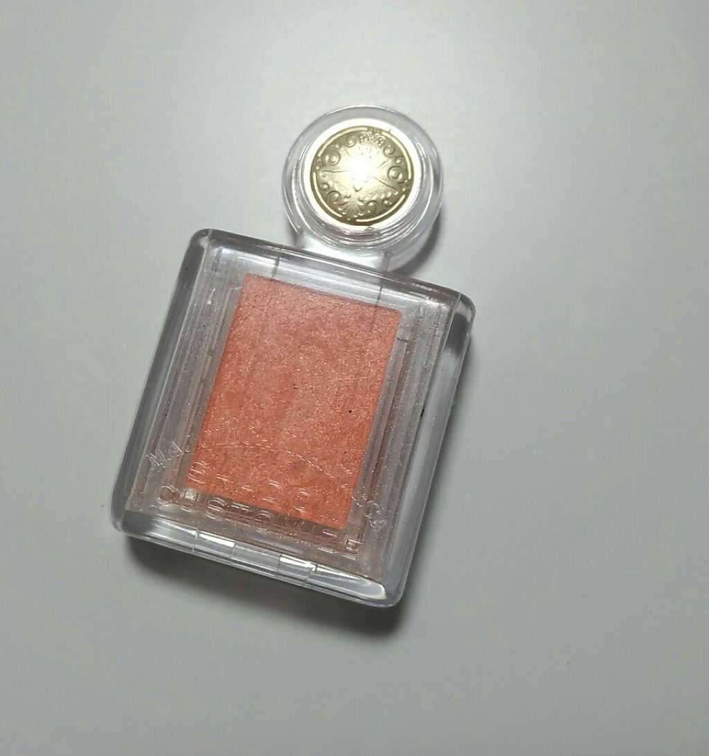 シャドーカスタマイズ/MAJOLICA MAJORCA/単色アイシャドウを使ったクチコミ(1枚目)