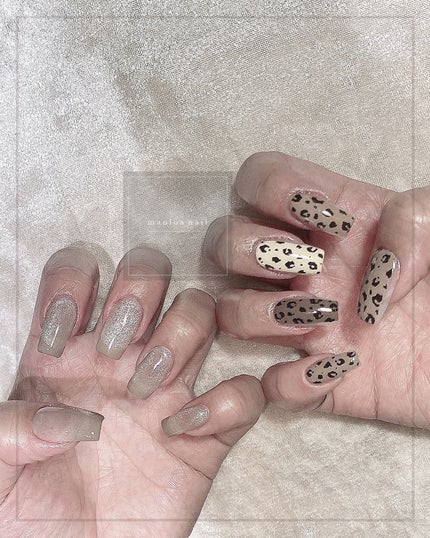 #フレンチネイル,#ネイル,#アートネイル,#パールネイル,#リングネイル,#フレンチネイル,#ブラックネイル,#ミラーフレンチネイル,#ミラーネイル,#手書きアートネイル,#ミラーアートネイル,#パーツネイル,#ヒョウ柄ネイル,#レオパード柄ネイル,#秋ネイル,#天王寺ネイル,#アニマルネイルのネイルデザイン