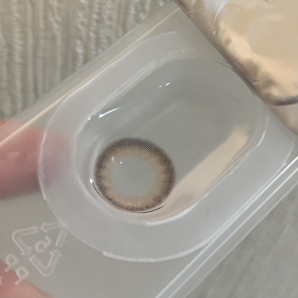 LIL MOON 1month フラミンゴ/LILMOON/１ヶ月（１MONTH）カラコンを使ったクチコミ（2枚目）