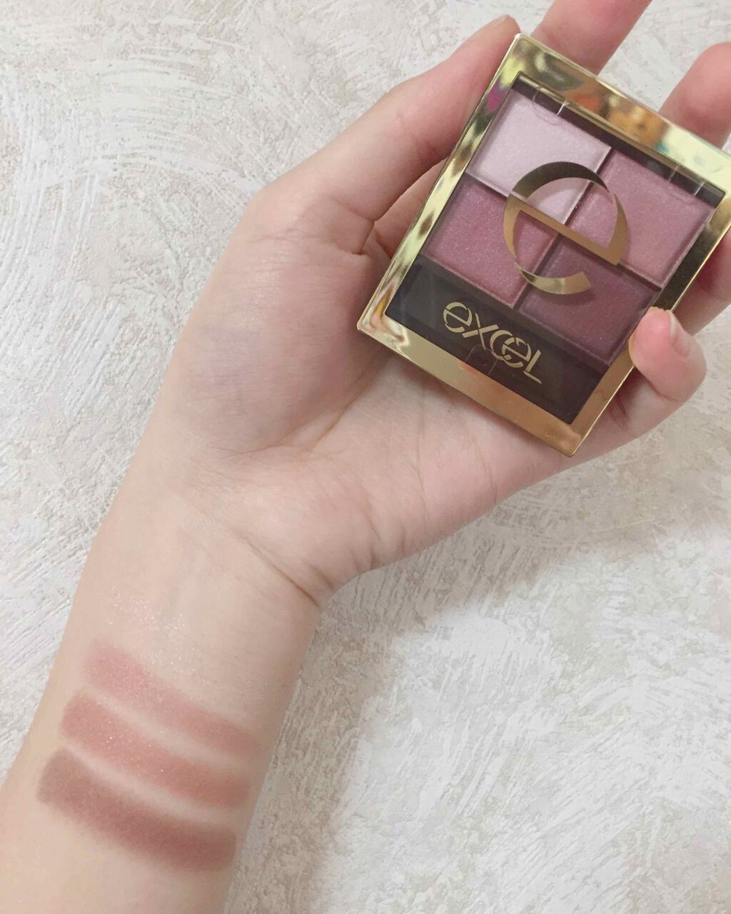 スキニーリッチシャドウ/excel/アイシャドウパレットを使ったクチコミ(3枚目)