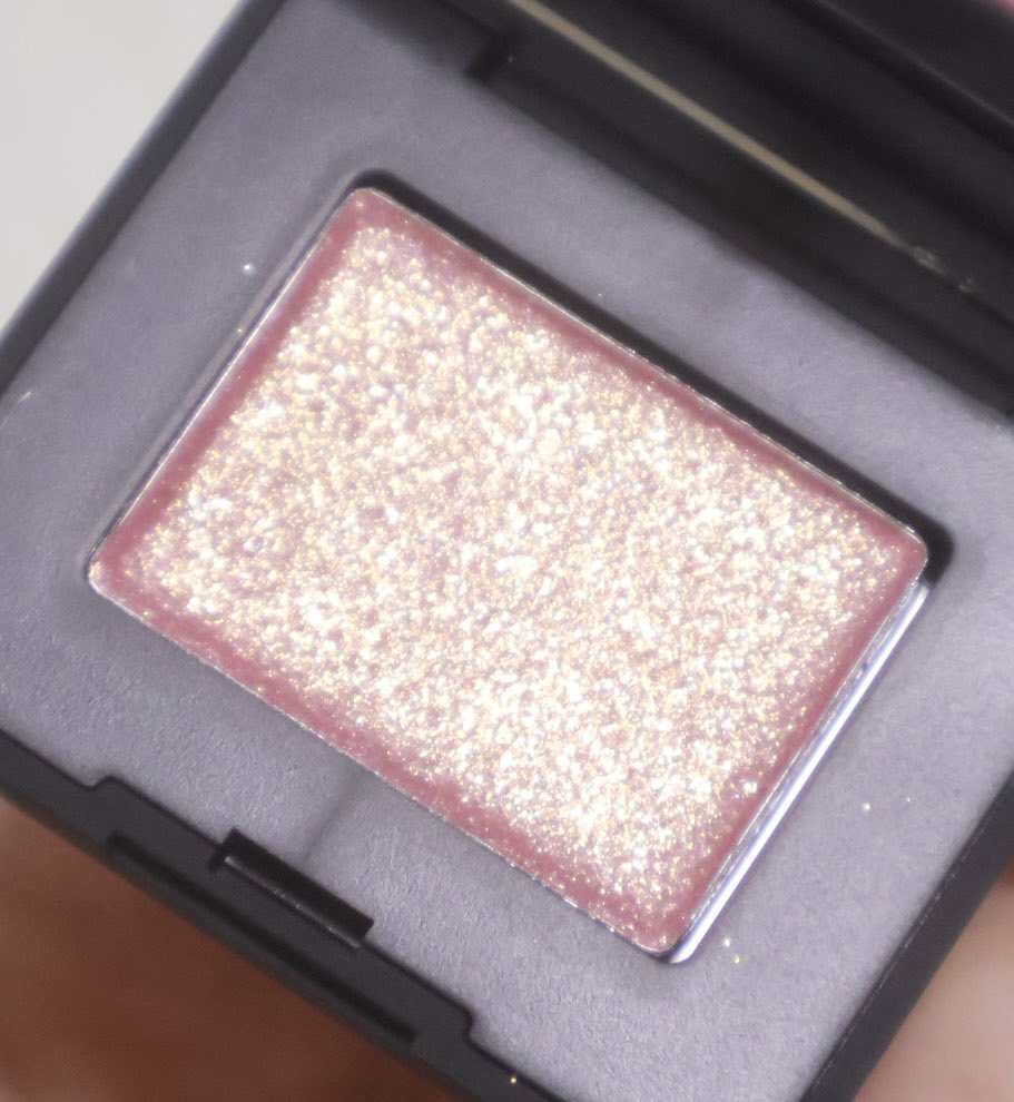 ハードワイヤードアイシャドー 5334/NARS/単色アイシャドウを使ったクチコミ（1枚目）