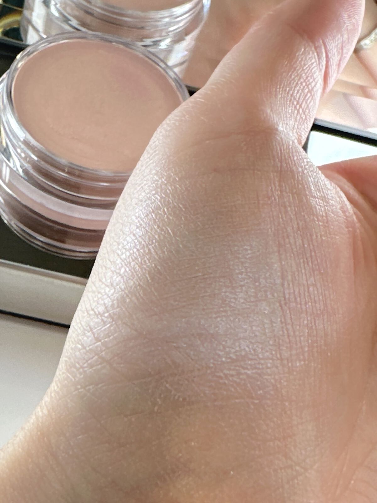 オサジ ニュアンス スキンエフェクター/OSAJI/クリーム・エマルジョンファンデーションを使ったクチコミ（3枚目）