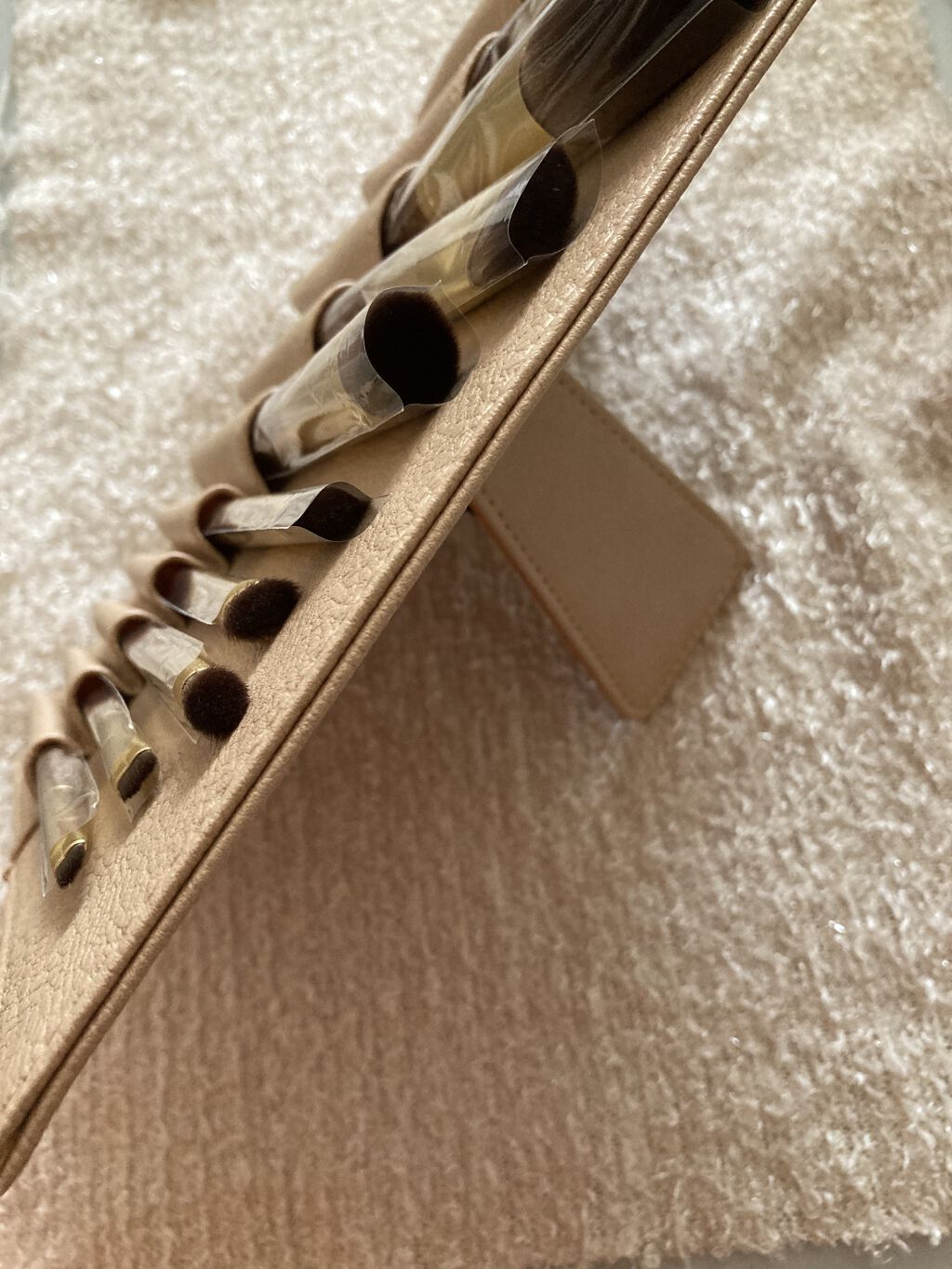 SIXPLUS X MARILYN 10本メイクアップブラシセット/SIXPLUS/メイクブラシを使ったクチコミ（2枚目）