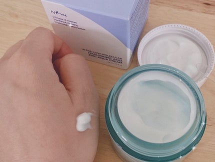 超低分子ヒアルロン酸セラム/Isntree/美容液を使ったクチコミ(4枚目)