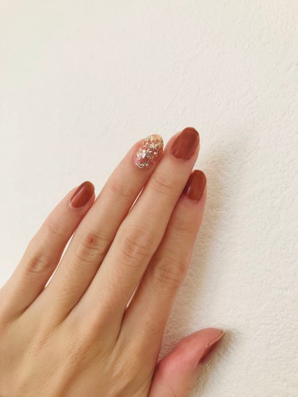 フローリックネイルラッカー/エレガンス クルーズ/マニキュアを使ったクチコミ(2枚目)