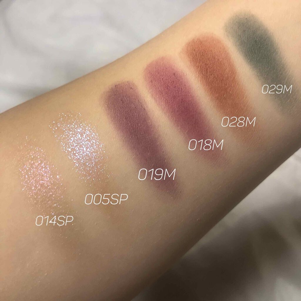 アディクション ザ アイシャドウ スパークル/ADDICTION/単色アイシャドウを使ったクチコミ(2枚目)