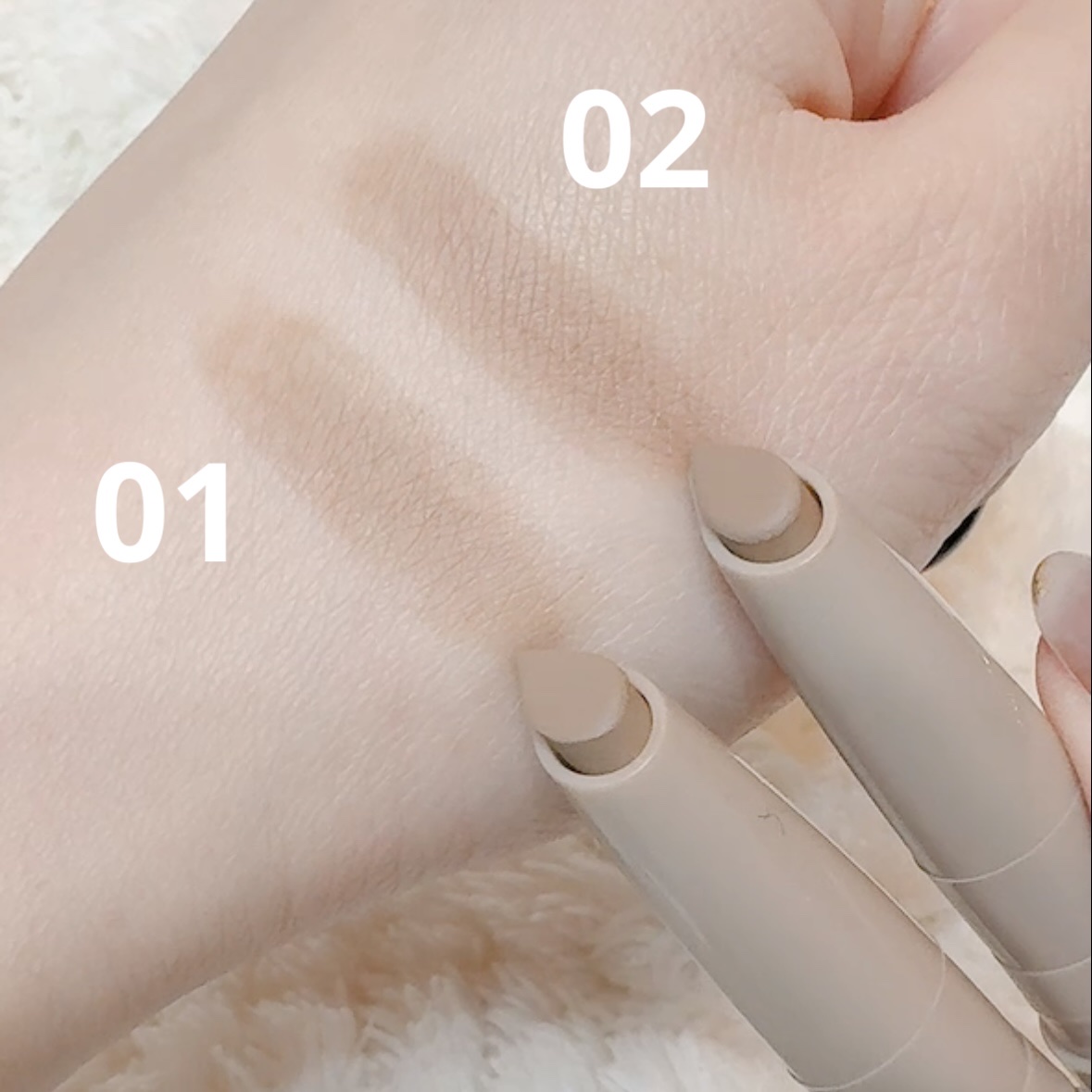 ブイ シェーディング ブレンディング スティック/PERIPERA/ハイライト・シェーディングを使ったクチコミ（2枚目）