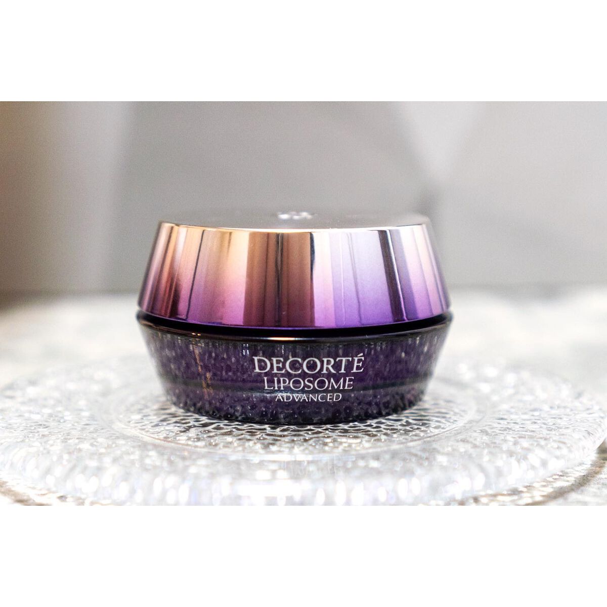 「睡眠時間を美容時間に」というコンセプトで、睡眠不足でも“＋3時間”多く眠ったような肌へ導いてくれるナイトメンテナンスクリーム🤍
コスメデコルテの大人気「リポソーム」シリーズから新登場です✨

======================