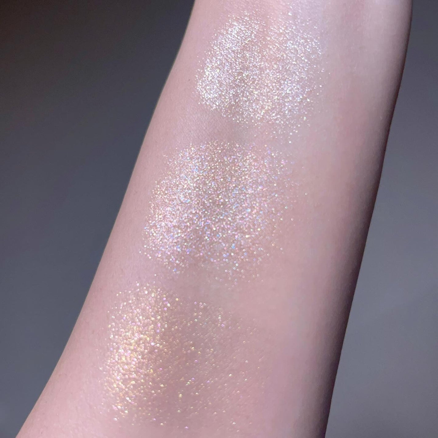 ヴァティック アイズ/Celvoke/単色アイシャドウを使ったクチコミ(4枚目)