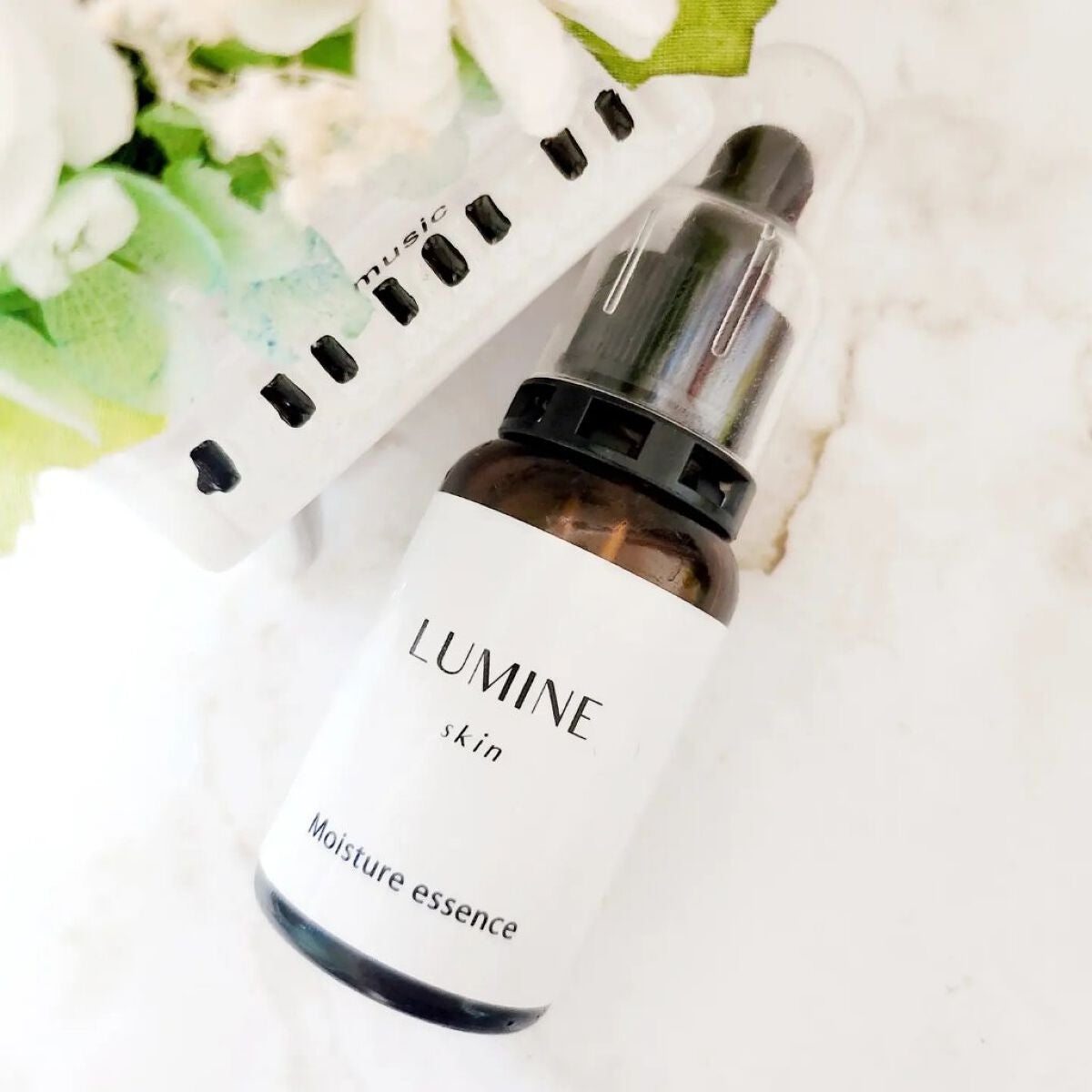 ルミネスキンモイスチャーエッセンス ルミネスキン