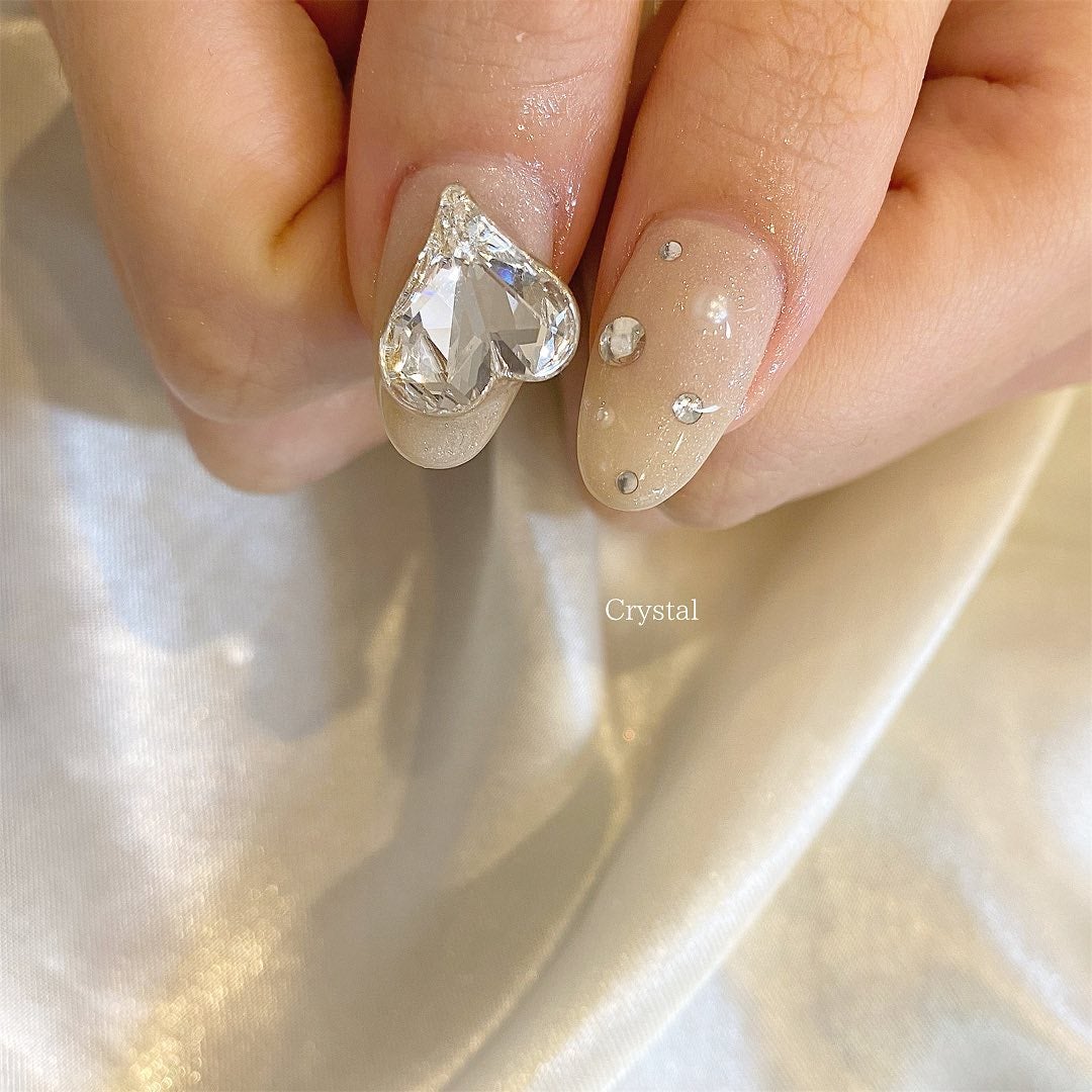 mina on LIPS 「親指♡キラキラ大濠ネイルサロンNail&BeautyAddic..」(1枚目)