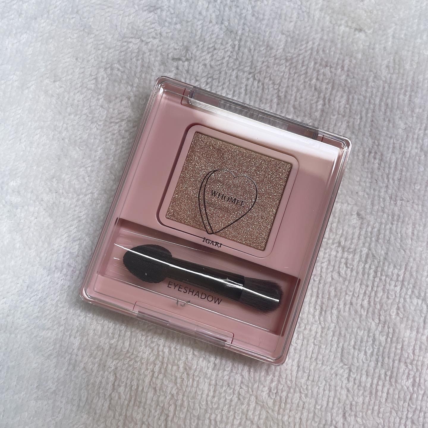 フーミー シングルラメシャドウ/WHOMEE/単色アイシャドウを使ったクチコミ（2枚目）